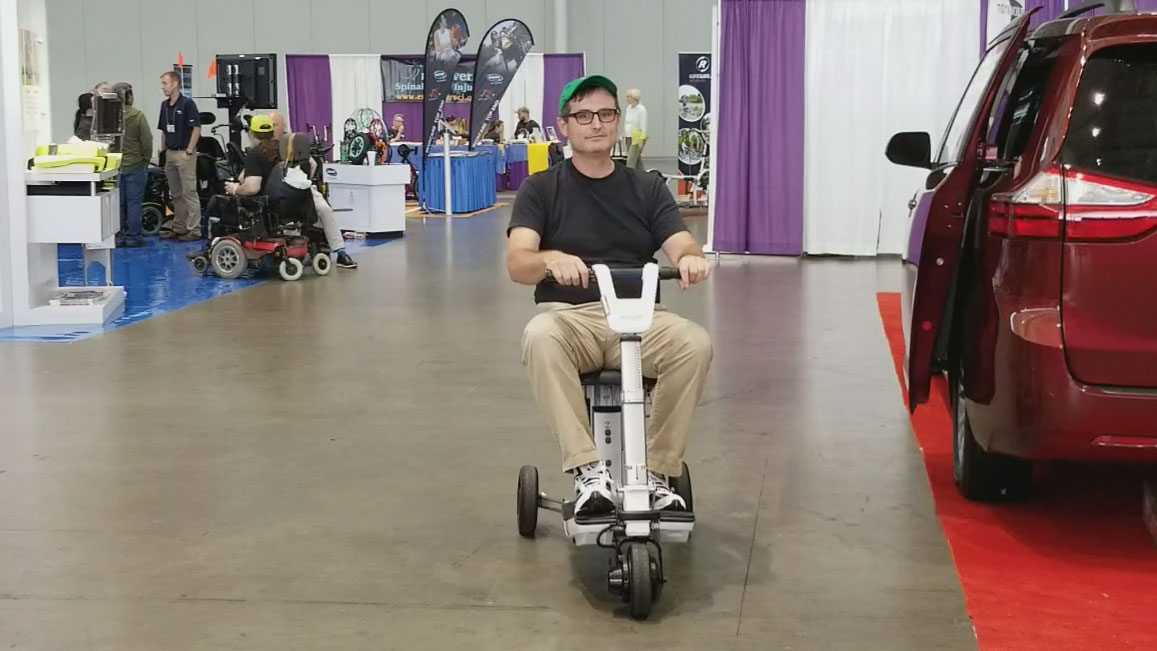 atto by Moving Life Front Vew